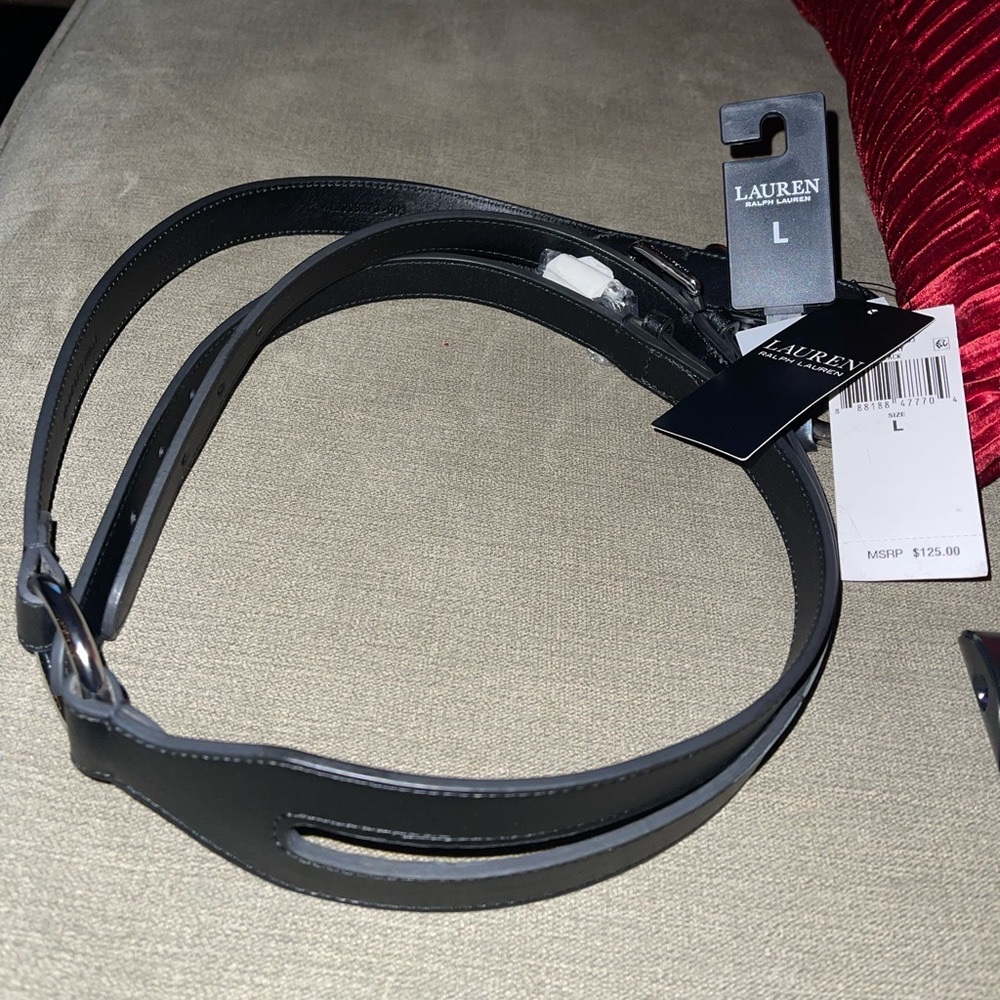 Brand new Lauren Ralph Lauren high waist O ring belt. Heavy leather.